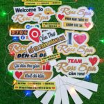 Hashtag chụp hình quảng cáo, sự kiện, khai trương thiết kế theo yêu cầu bảng cầm tay chụp hình